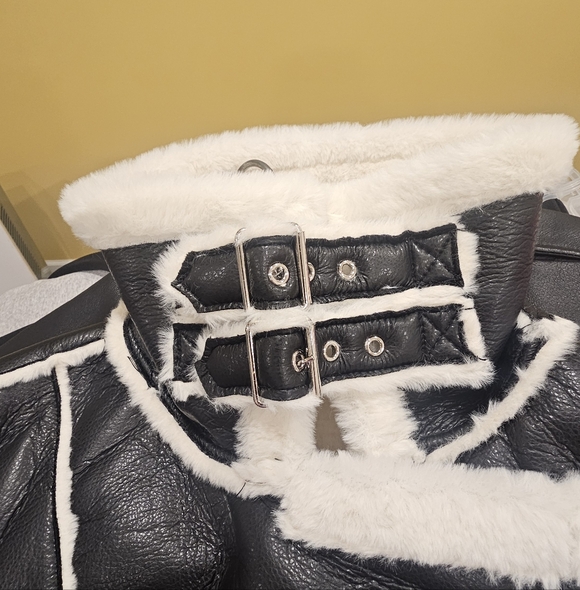 NWOT Revolve Genna Superdown Women's Black Faux Fur Leather Shearling Jacket-S - Picture 7 of 12